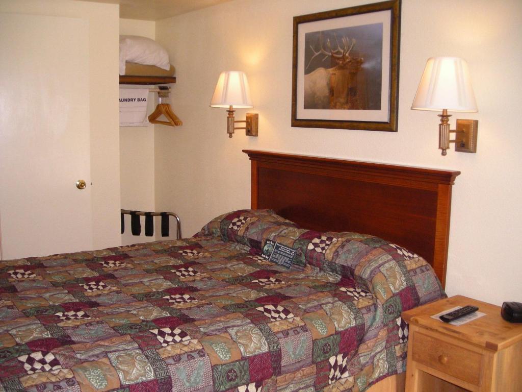 Falls Motel Thompson Falls Pokój zdjęcie